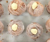 Cruffin