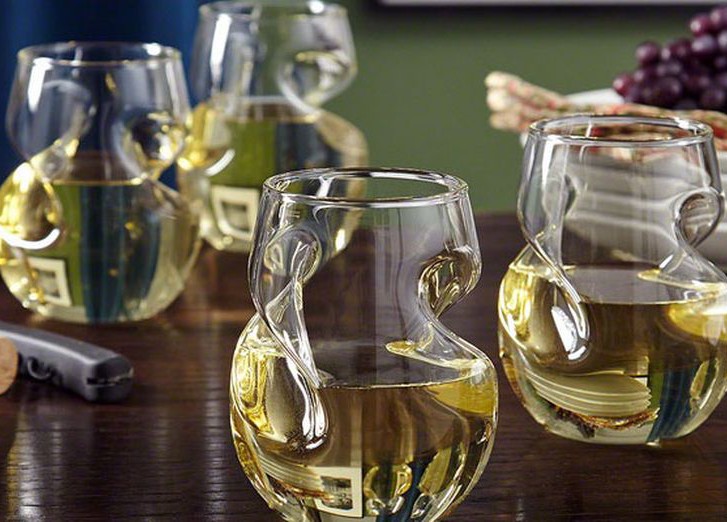 Набор удобных бокалов для вина