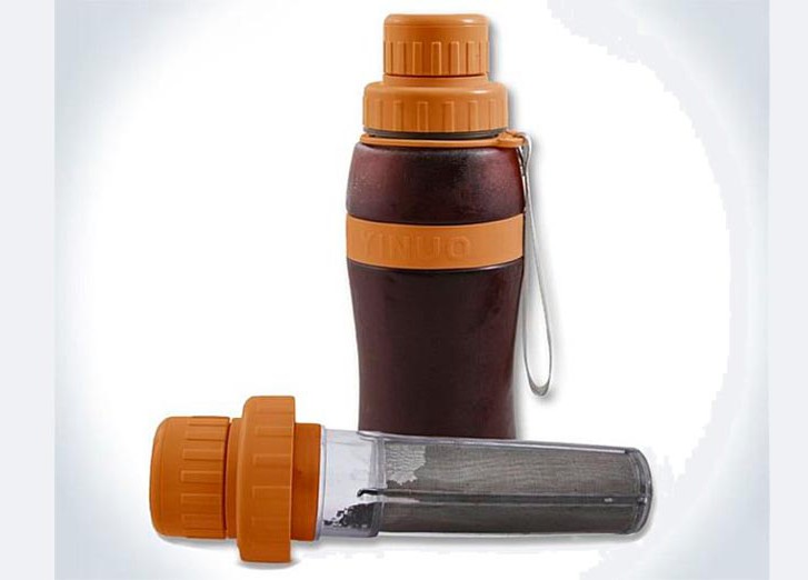 Бутылочка с инфьюзером для заварки холодного кофе
