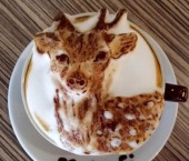 Фигурки животных на кофе