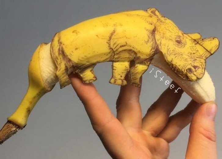 Носорог из банана