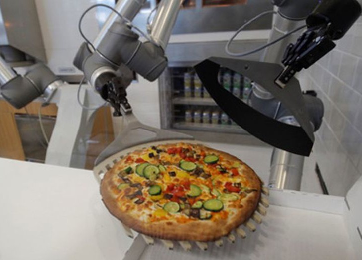 Робот для приготовления пиццы