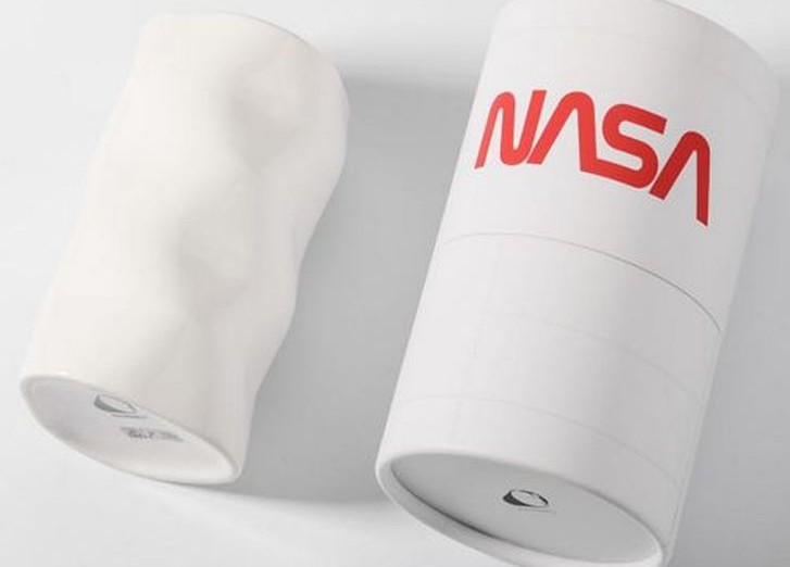 кружка от NASA