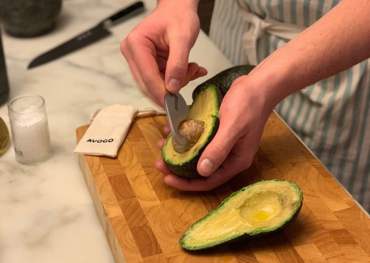 нож для авокадо Avogo