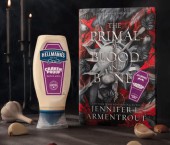 книга с запахом чесночного соуса