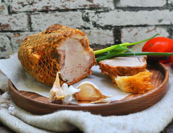 Буженина, печенная в фольге