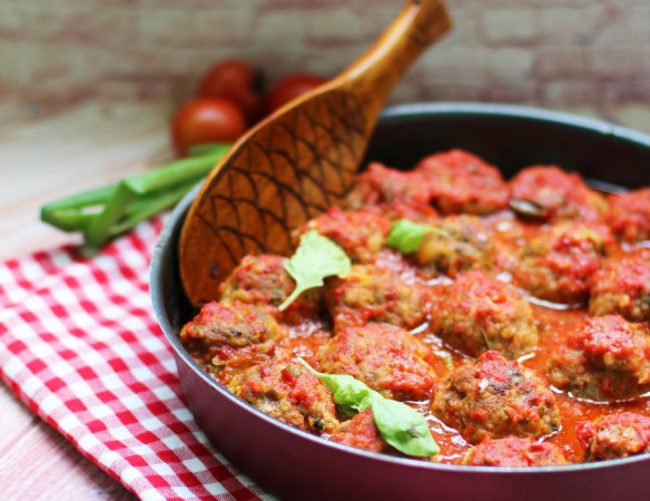 Тефтели из индейки с тыквой под соусом Маринара