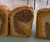 «трехцветный» хлеб
