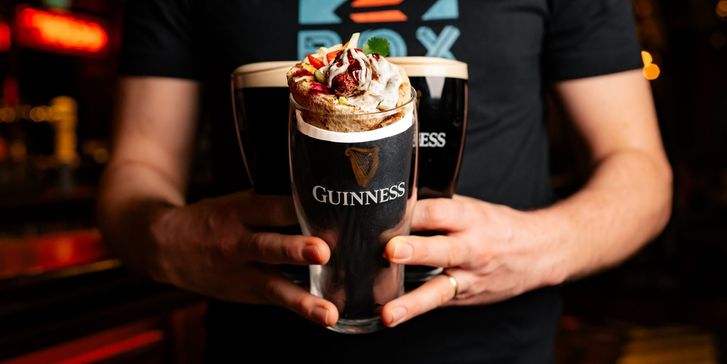 кебаб с маринадом Guinness